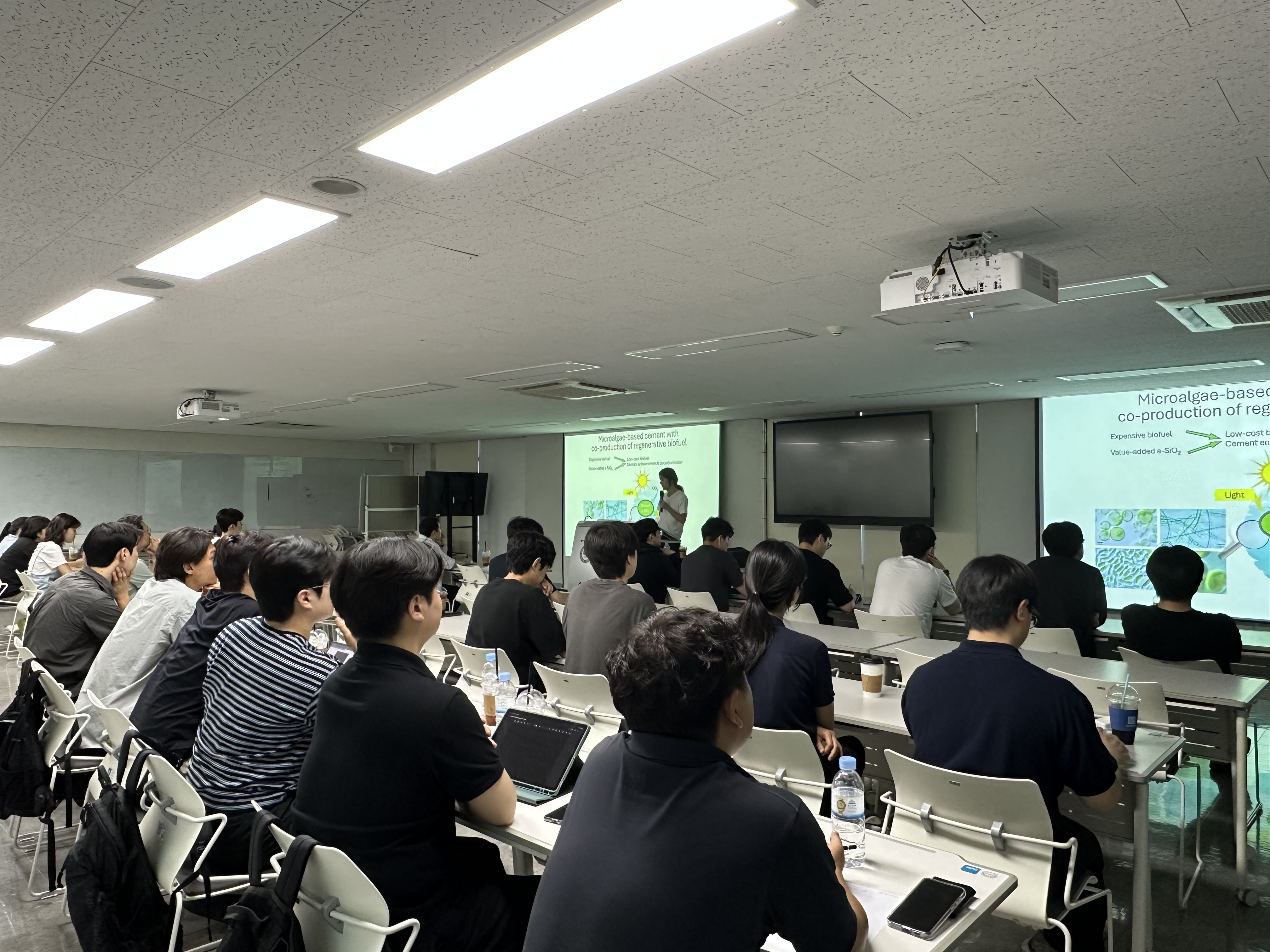 Jiaqi Li 교수, "Towards Carbon-Negative Cement for Renewable Energy Infrastructure" 주제로 한양대학교 세미나 발표